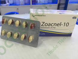 zoacnel_isotretinoin_10mg_davipharm.jpg Zoacnel Isotretinoin 10Mg Davipharm (h/30v) - Ảnh 1